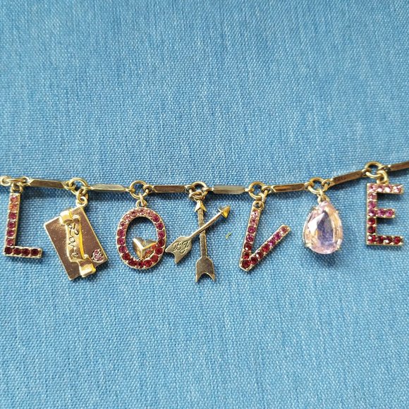 Betsey Johnson Necklace, Earrings, Bracelet "LOVE" Collection - NWOT - Picture 8 of 16